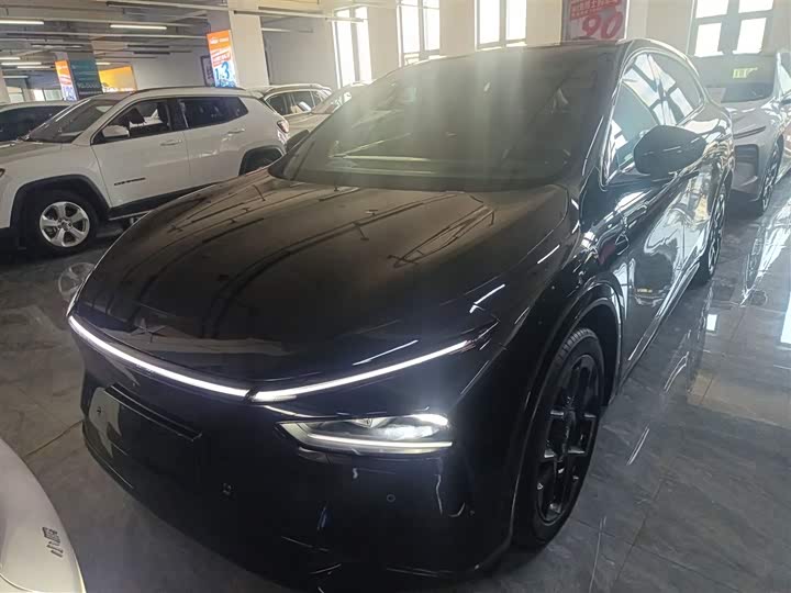 Фото 3 - XPeng G7