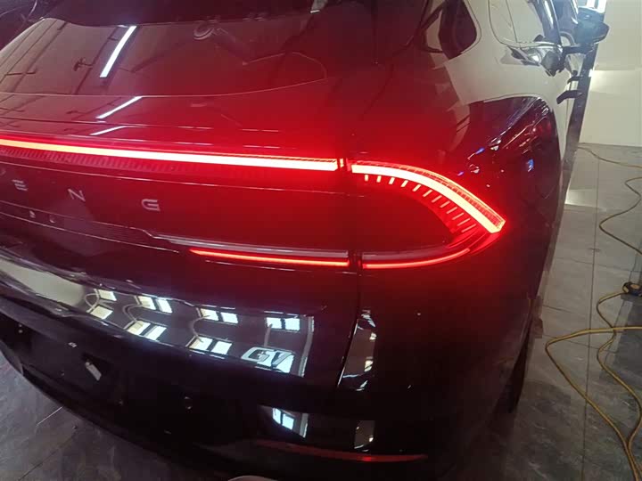 Фото 8 - XPeng G7