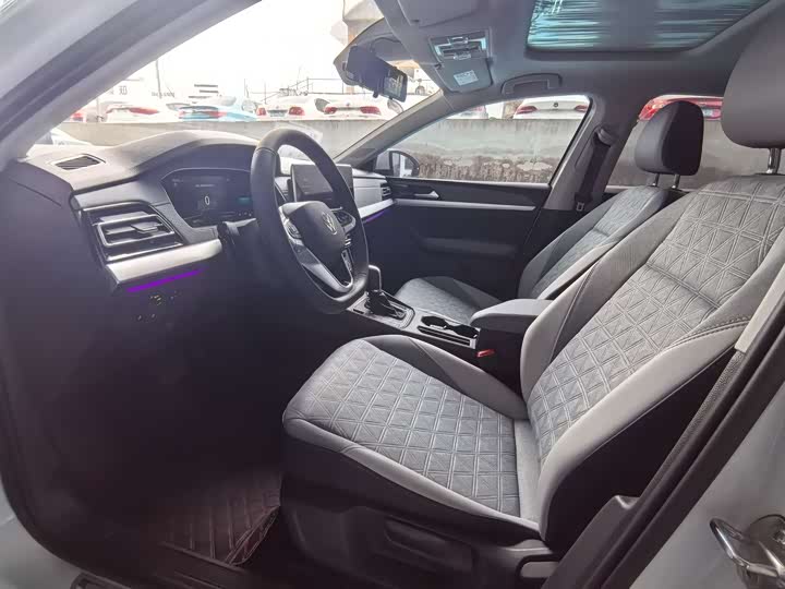 Фото 7 - Volkswagen Lavida