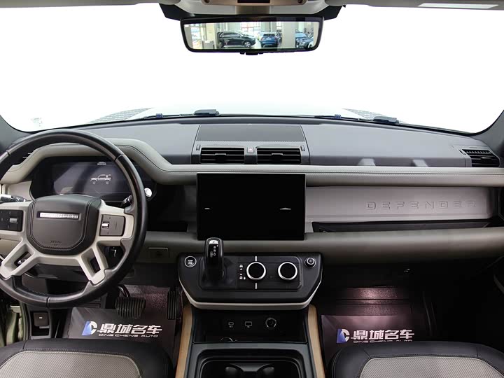 Фото 5 - Land Rover Defender