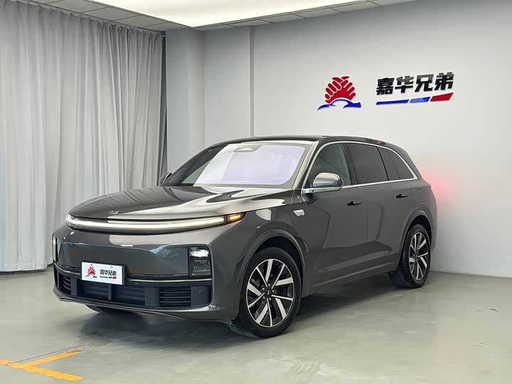 Фото 1 - LiXiang L7