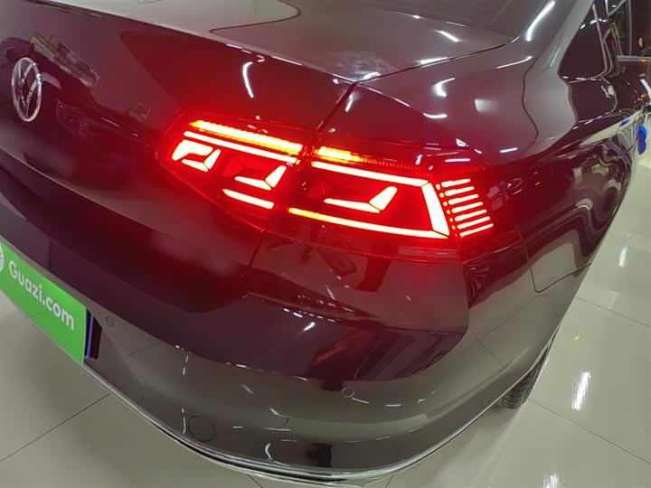 Фото 8 - Volkswagen Magotan