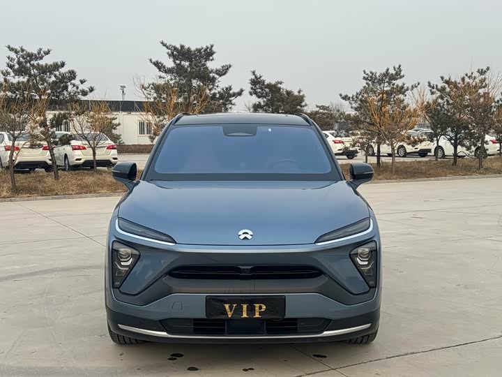 Фото 2 - Nio ES6