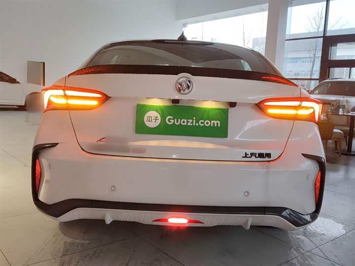 Фото 6 - Buick Verano