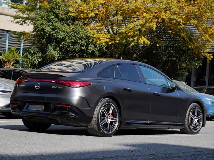 Фото 5 - Mercedes-Benz EQE AMG