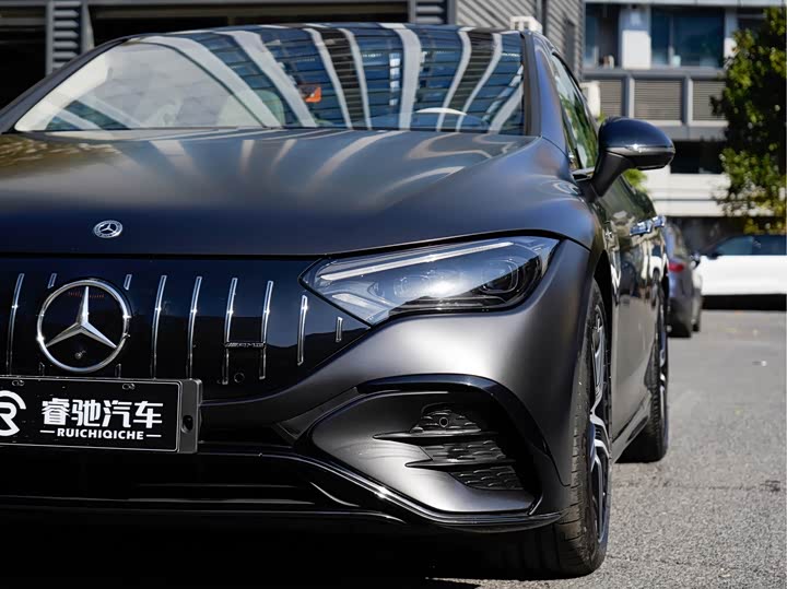 Фото 8 - Mercedes-Benz EQE AMG