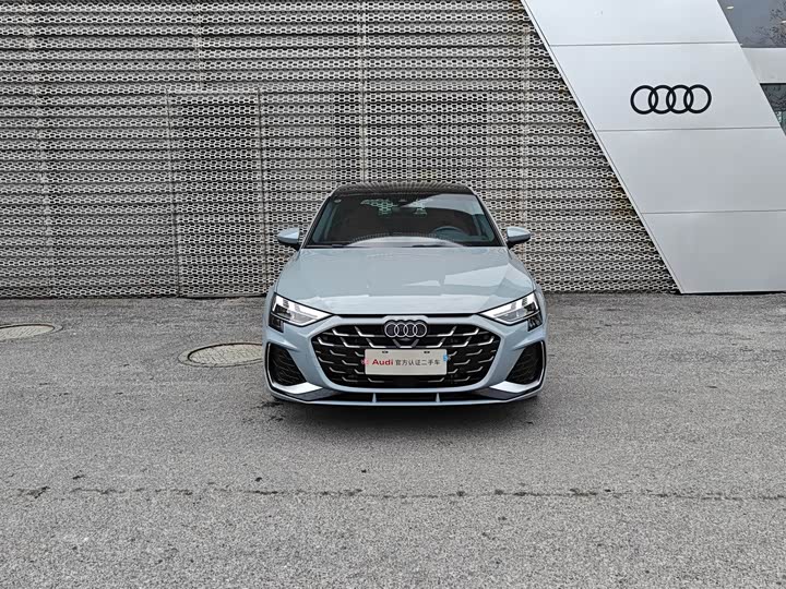 Фото 2 - Audi A3