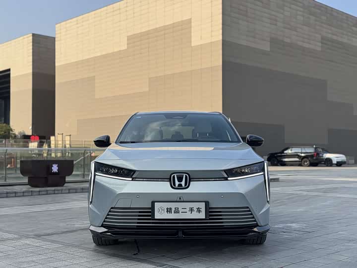 Фото 2 - Honda e:NS2