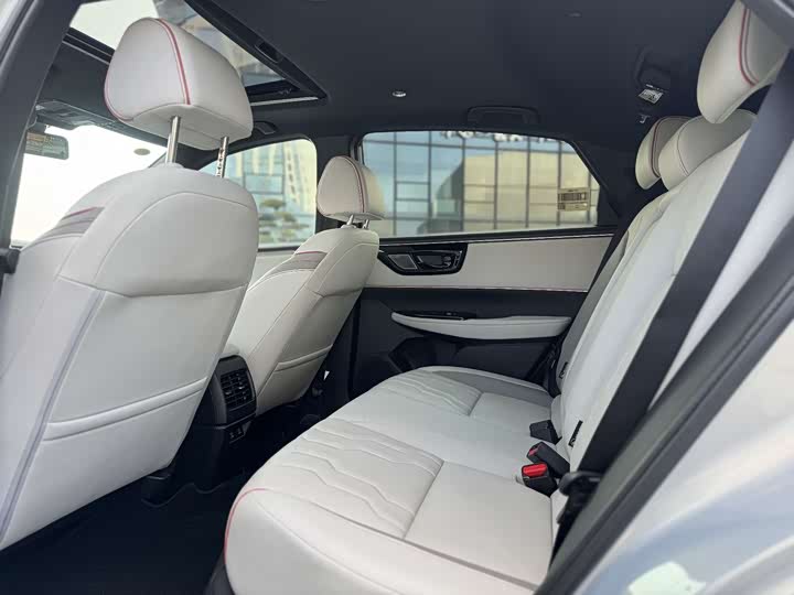 Фото 6 - Honda e:NS2