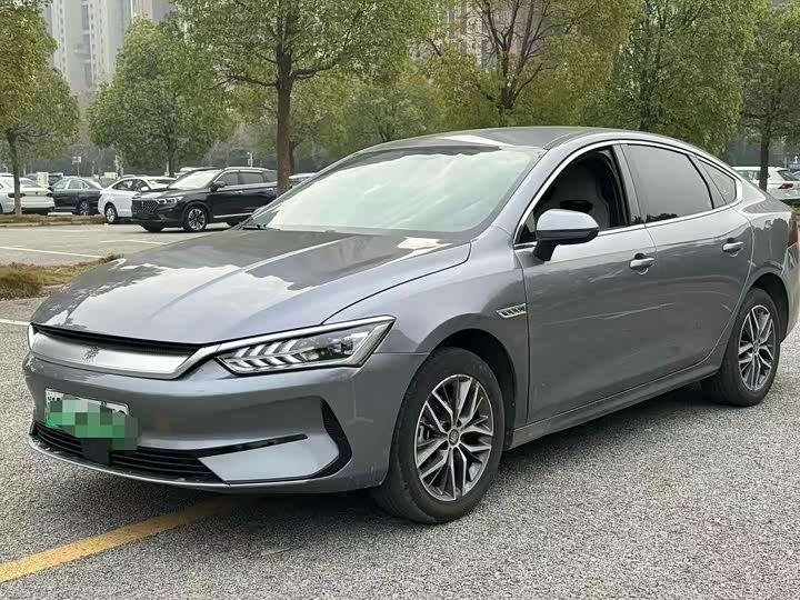 Фото 1 - BYD Qin Plus