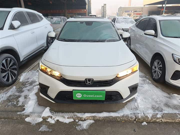 Фото 3 - Honda Civic