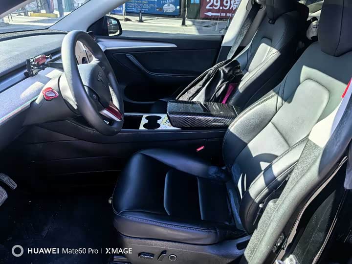 Фото 4 - Tesla Model Y