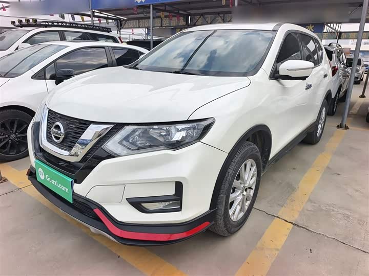 Фото 2 - Nissan X-Trail