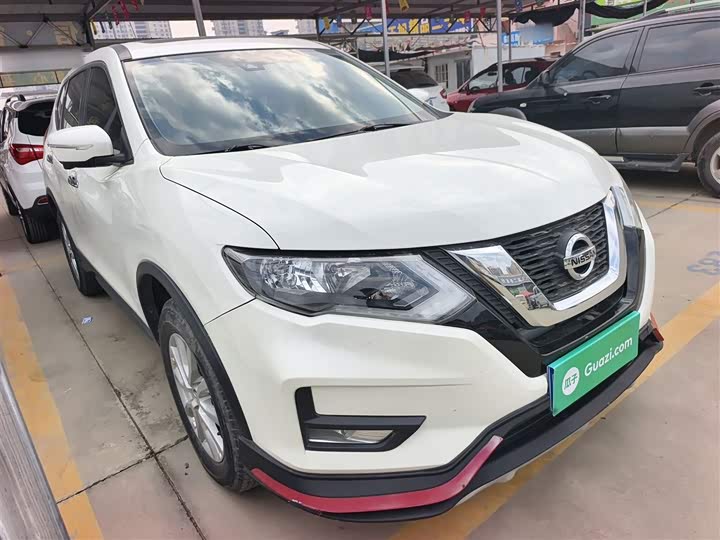 Фото 4 - Nissan X-Trail