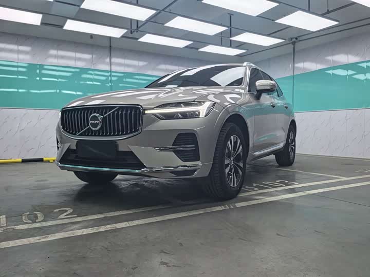 Фото 1 - Volvo XC60