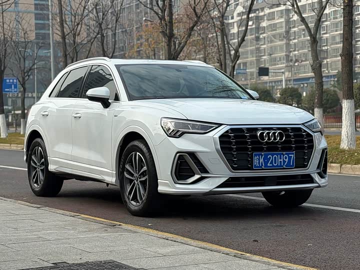 Фото 3 - Audi Q3