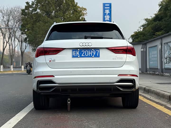 Фото 5 - Audi Q3