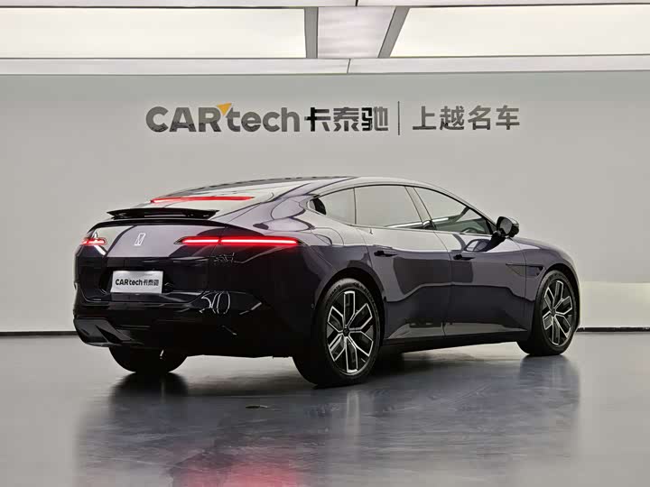 Фото 3 - Avatr 12