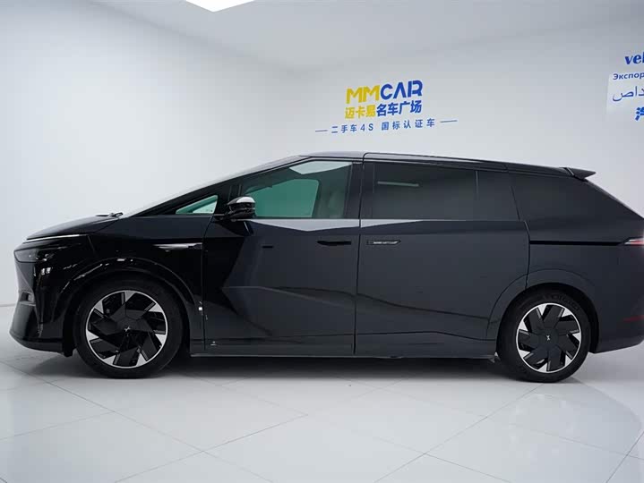 Фото 8 - XPeng X9