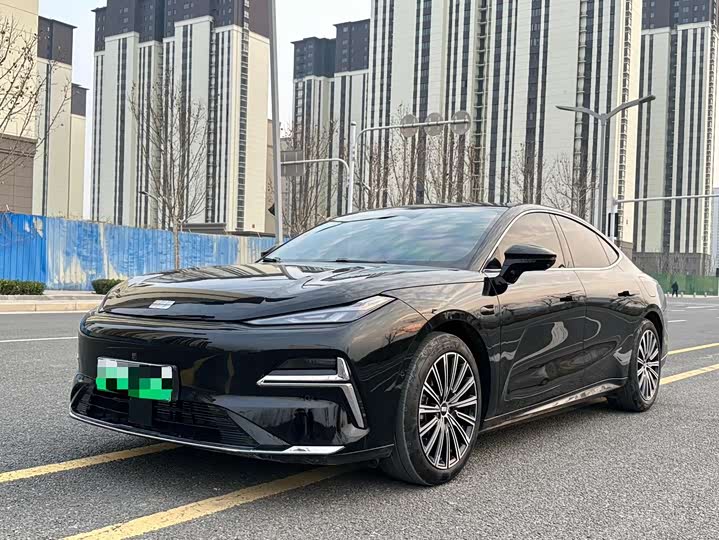 Фото 1 - Geely Galaxy Starshine 8 EM-i