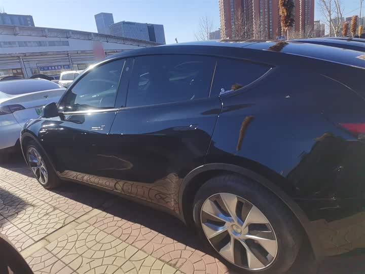 Фото 5 - Tesla Model Y