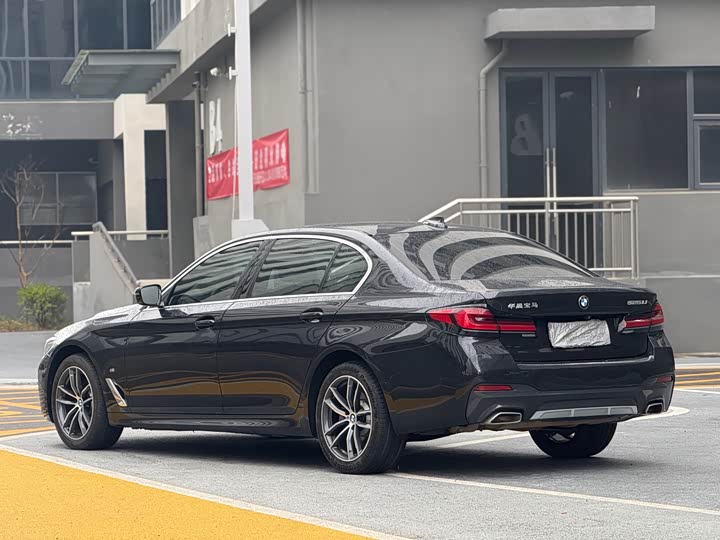 Фото 8 - BMW 5 Series