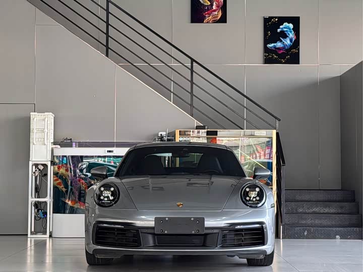 Фото 2 - Porsche 911