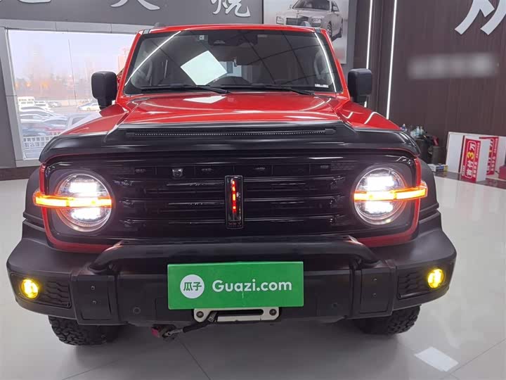 Фото 3 - Tank 300