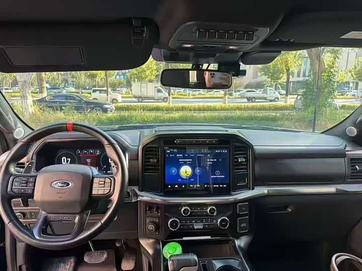 Фото 6 - Ford F-150 Raptor