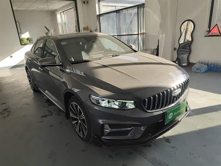 Фото 4 - Geely Preface