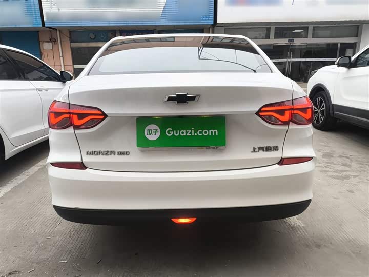 Фото 6 - Chevrolet Monza