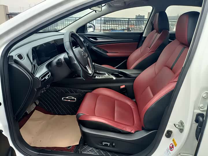 Фото 7 - Changan Eado Plus