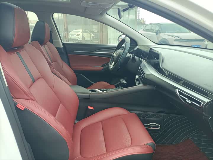 Фото 8 - Changan Eado Plus