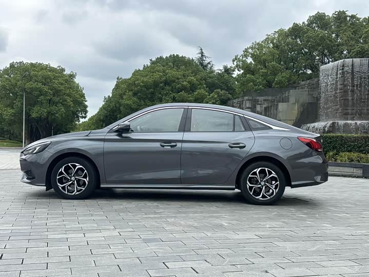 Фото 4 - MG Motor 5