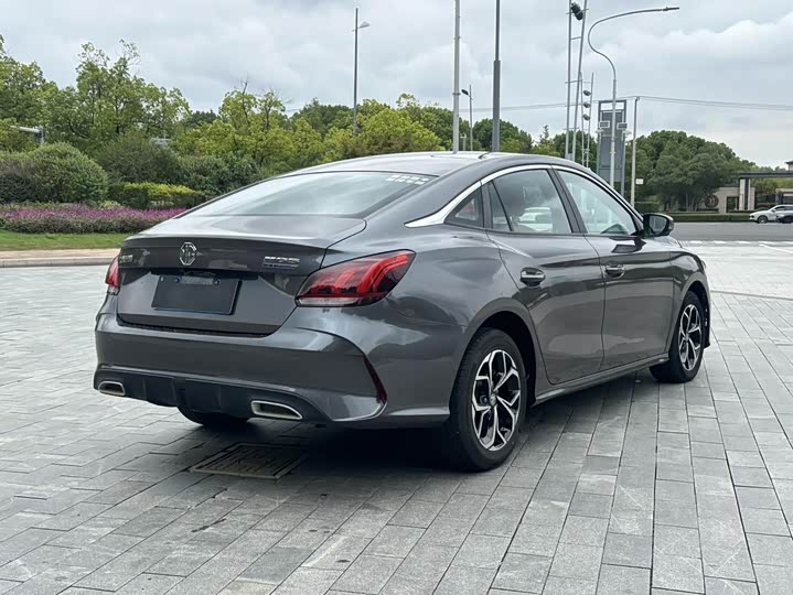 Фото 8 - MG Motor 5