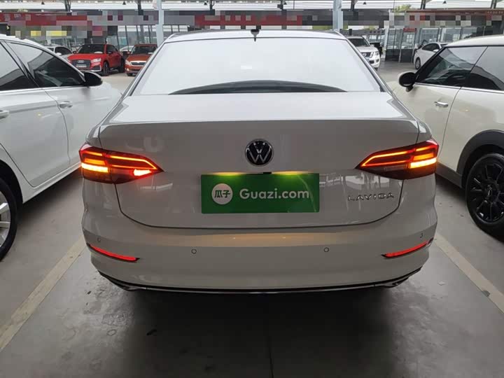 Фото 6 - Volkswagen Lavida