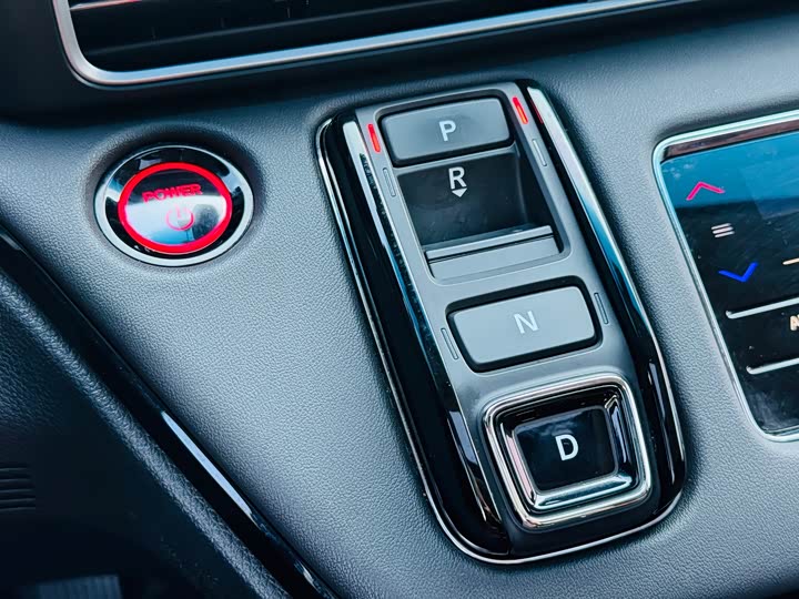 Фото 9 - Honda Odyssey