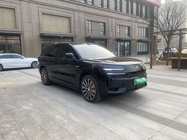 Фото 3 - Denza N9