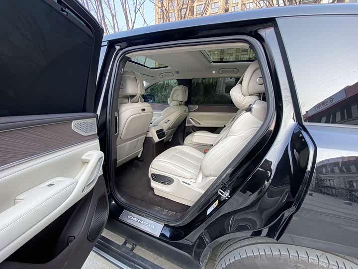 Фото 6 - Denza N9