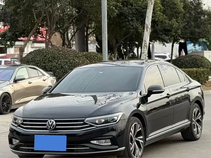 Фото 3 - Volkswagen Magotan