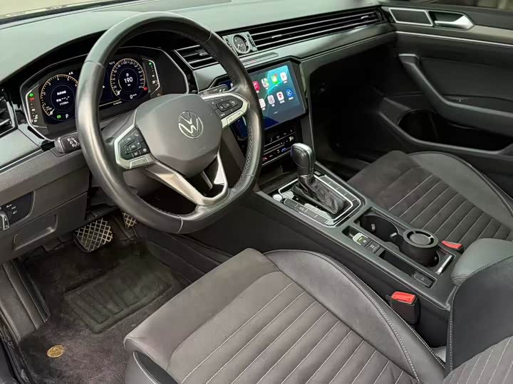 Фото 4 - Volkswagen Magotan