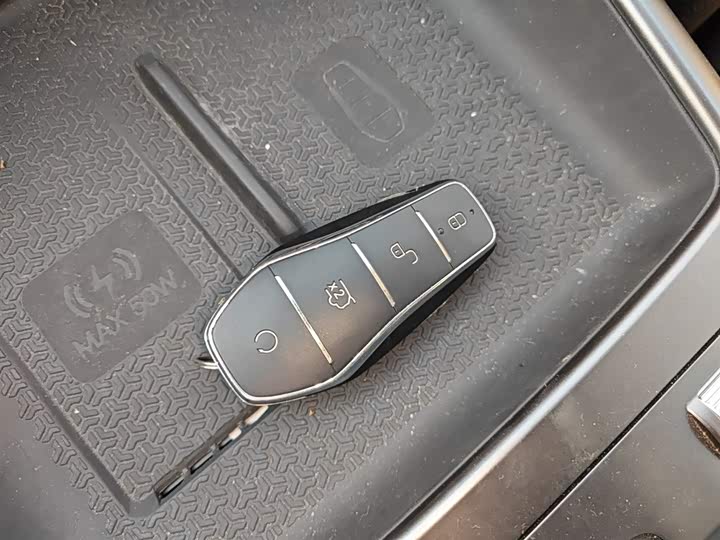 Фото 9 - BYD Song Pro Hybrid