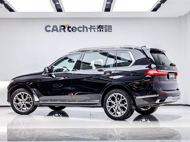Фото 6 - BMW X7