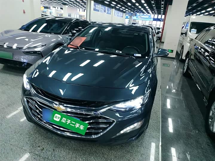 Фото 2 - Chevrolet Malibu XL