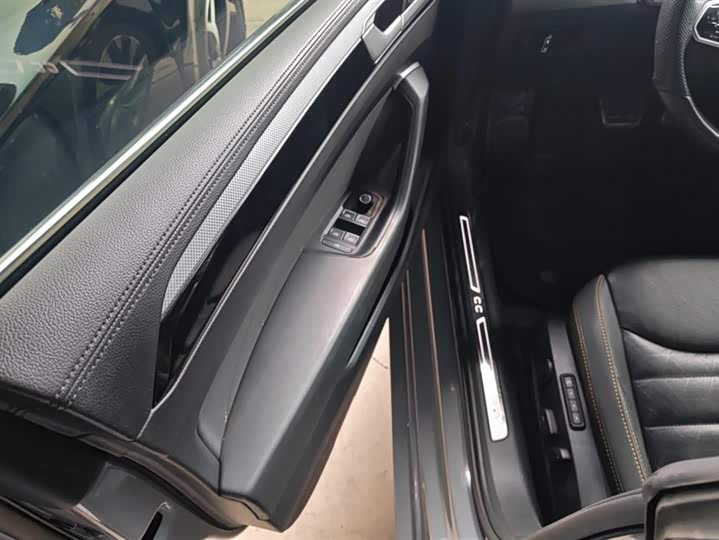 Фото 7 - Volkswagen CC