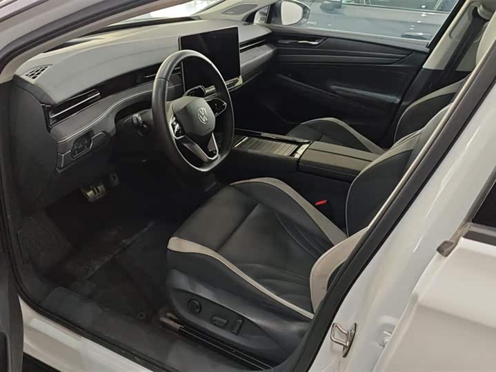 Фото 9 - Volkswagen ID.7 Vizzion