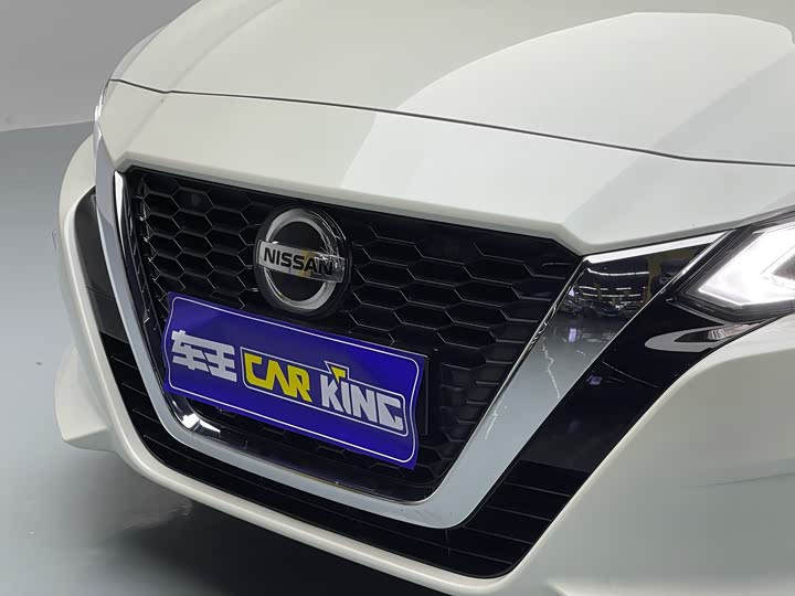 Фото 4 - Nissan Teana