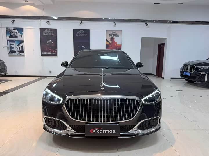 Фото 2 - Mercedes-Benz Maybach S-Class