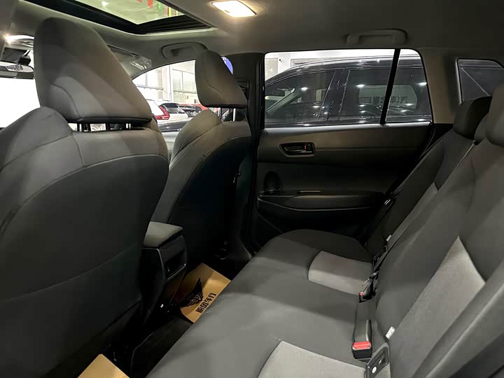 Фото 9 - Toyota Frontlander