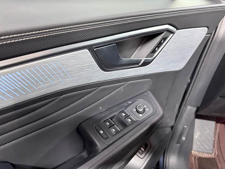 Фото 7 - Volkswagen Talagon